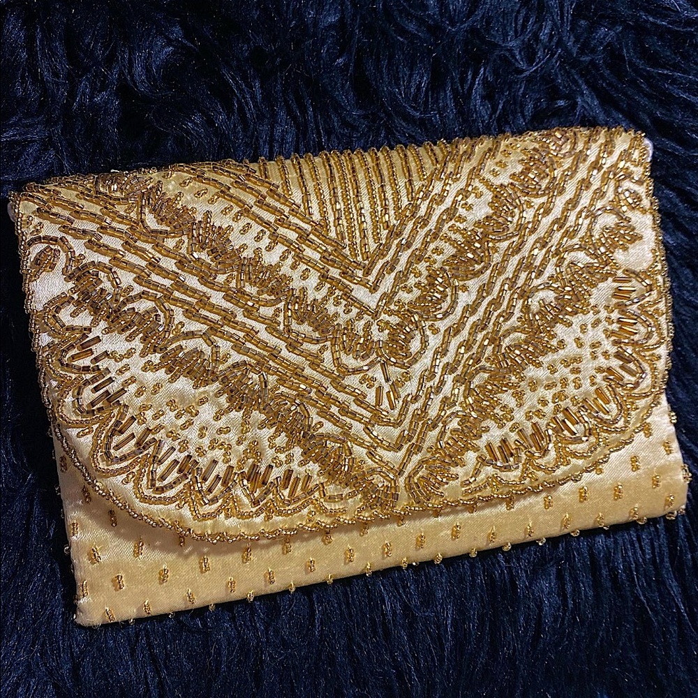 Vintage La Regale Beaded Clutch